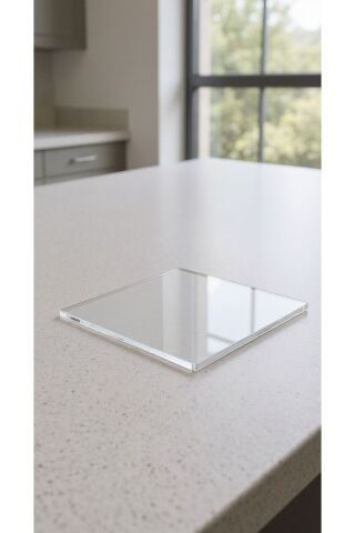 12x12 cm 5 mm Şeffaf Pleksi Akrilik Kare Plaka Dayanıklı Çok Amaçlı Dekoratif ve Kesim Uygulamaları